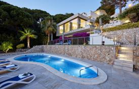 Casa de pueblo 381 m² en Lloret de Mar, España. 560 000 €