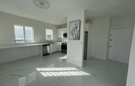 1-dormitorio apartamentos en condominio 44 m² en Miami Beach, Estados Unidos. $270 000