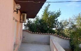 5 dormitorio casa de pueblo 270 m² en Ližnjan, Croacia. 464 000 €