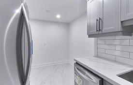 4 dormitorio piso en Scarborough, Canadá. C$1 049 000