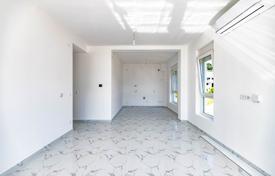 2 dormitorio piso 69 m² en Denovici, Montenegro. 210 000 €