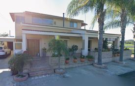 5 dormitorio chalet en Larnaca, Chipre. 409 000 €