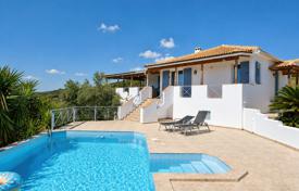 3 dormitorio casa de pueblo 135 m² en Peloponeso, Grecia. 590 000 €