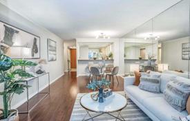 2 dormitorio piso en North York, Canadá. C$869 000