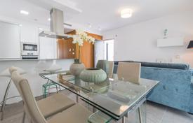 3 dormitorio chalet 82 m² en Torrevieja, España. 300 000 €