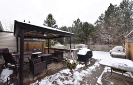 4 dormitorio casa de pueblo en Scarborough, Canadá. C$1 299 000