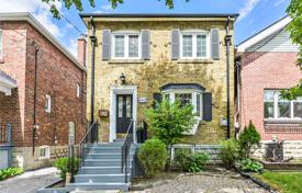 Casa de pueblo – Old Toronto, Toronto, Ontario,  Canadá. C$1 697 000