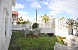 4 dormitorio villa 167 m² en Kemer, Turquía. 34 428 000 TRY