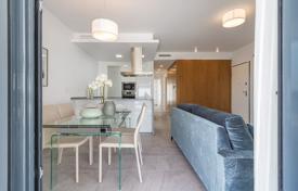 3 dormitorio chalet 82 m² en Torrevieja, España. 300 000 €