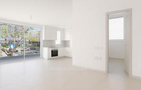 4 dormitorio piso 102 m² en Tel Aviv, Israel. $1 886 000