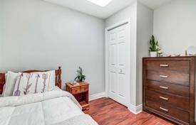 5 dormitorio casa de pueblo en York, Canadá. C$1 362 000