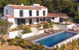 6 dormitorio villa en Cavalaire-sur-Mer, Francia. 2 800 000 €