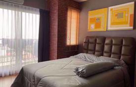 2-dormitorio apartamentos en condominio en Bang Sue, Tailandia. $170 000