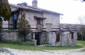 Villa – Gubbio, Umbria, Italia. 790 000 €