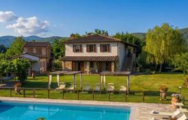 7 dormitorio villa 500 m² en Arezzo, Italia. 1 300 000 €