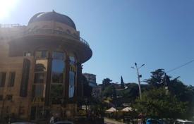 3 dormitorio piso 94 m² en Vieja Tiflis, Georgia. $209 000