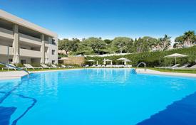 3 dormitorio piso 104 m² en Manilva, España. 545 000 €