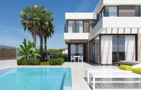 Villa – Benidorm, Valencia, España. 321 000 €