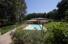 Villa – Punta Ala, Toscana, Italia. 7 500 €  por semana