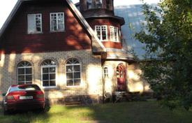 4 dormitorio villa 300 m² en Melluzi, Letonia. 210 000 €