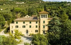 20 dormitorio villa 1561 m² en Cortona, Italia. 6 200 000 €