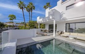 4 dormitorio ático 269 m² en Estepona, España. 890 000 €