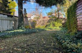 7 dormitorio casa de pueblo en Etobicoke, Canadá. C$2 203 000