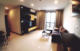 1-dormitorio apartamentos en condominio en Watthana, Tailandia. $125 000