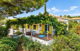 3 dormitorio casa de pueblo 81 m² en Peloponeso, Grecia. 380 000 €