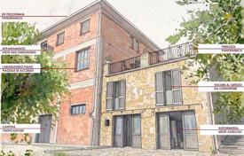 3 dormitorio villa 700 m² en Florencia, Italia. 980 000 €