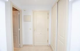 2 dormitorio piso 111 m² en Marbella, España. 530 000 €