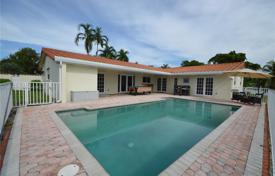Casa de pueblo – Miami Lakes, Miami, Florida,  Estados Unidos. $1 170 000
