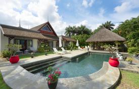 3 dormitorio villa 270 m² en Rivière Noire District, Mauritius. $2 018 000