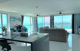 3 dormitorio piso 210 m² en Pattaya, Tailandia. $872 000