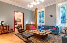 5 dormitorio piso en Milán, Italia. Price on request