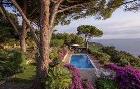 12 dormitorio villa 700 m² en Porto Santo Stefano, Italia. 4 500 000 €