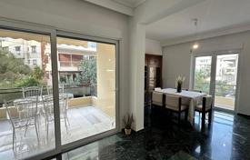 3 dormitorio piso en Atenas, Grecia. 340 000 €