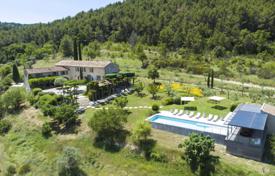 Villa – Provenza - Alpes - Costa Azul, Francia. 8 800 €  por semana
