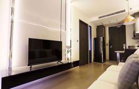 1-dormitorio apartamentos en condominio en Watthana, Tailandia. $257 000