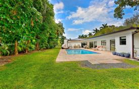 Villa – Miami, Florida, Estados Unidos. $1 750 000