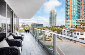 Piso – Miami Beach, Florida, Estados Unidos. $3 250 000