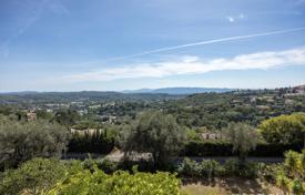 8 dormitorio villa en Chateauneuf-Grasse, Francia. 1 100 000 €