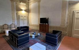 3 dormitorio piso 270 m² en Florencia, Italia. 1 700 000 €