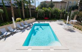 10 dormitorio villa en Cannes, Francia. 31 500 €  por semana