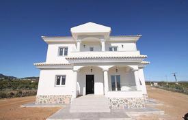4 dormitorio villa 150 m² en Pinoso, España. 375 000 €