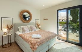 8 dormitorio villa 235 m² en Nueva Andalucia, España. 2 495 000 €