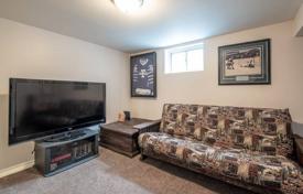 2 dormitorio casa de pueblo en Etobicoke, Canadá. C$1 118 000