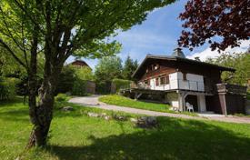 Chalet – Chamonix, Auvergne-Rhône-Alpes, Francia. 2 100 €  por semana