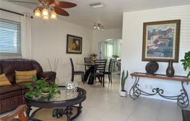 Casa de pueblo – Tamarac, Broward, Florida,  Estados Unidos. $385 000
