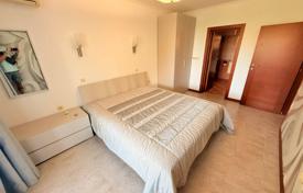 4 dormitorio piso 205 m² en Sveti Vlas, Bulgaria. 360 000 €